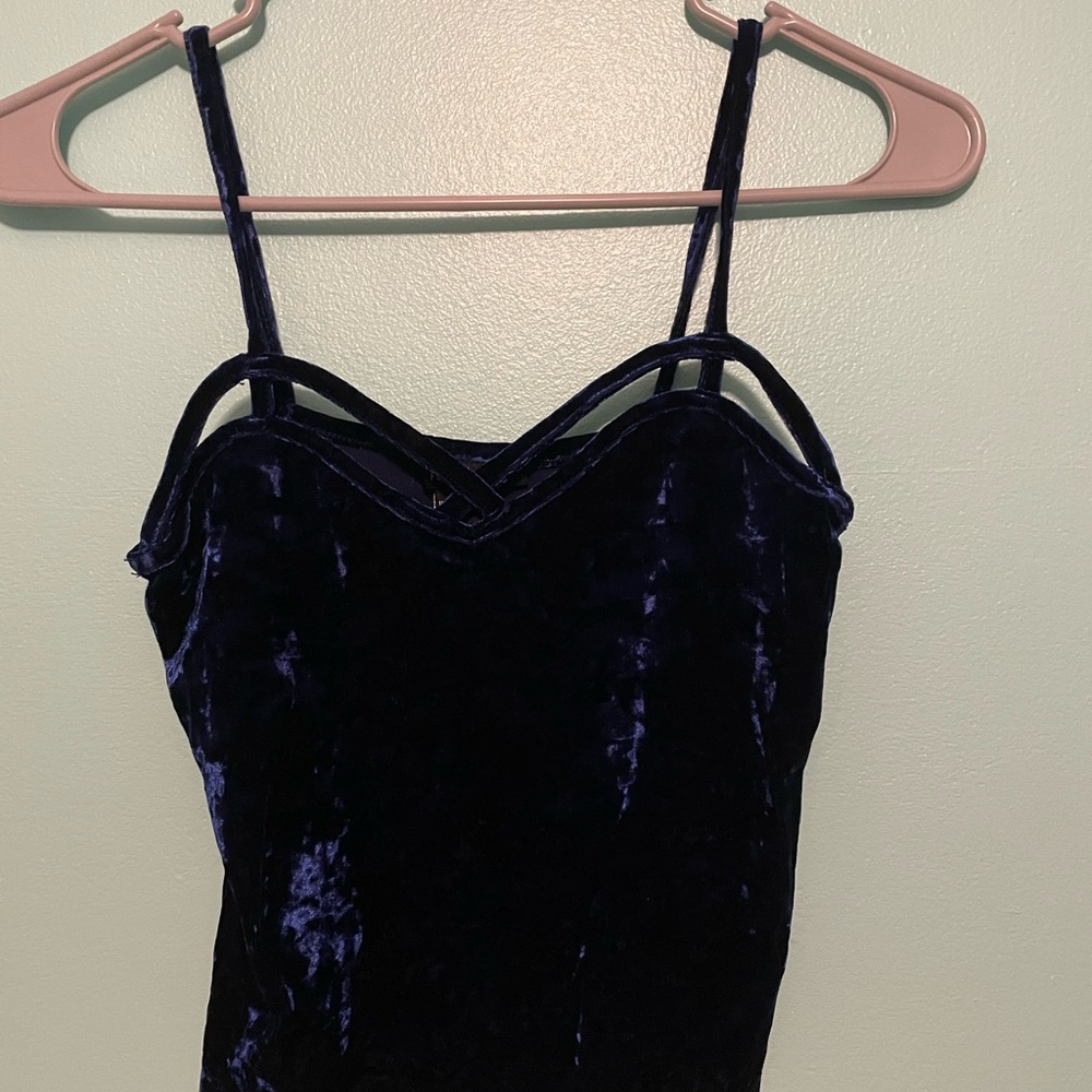 Forever 21 velvet top